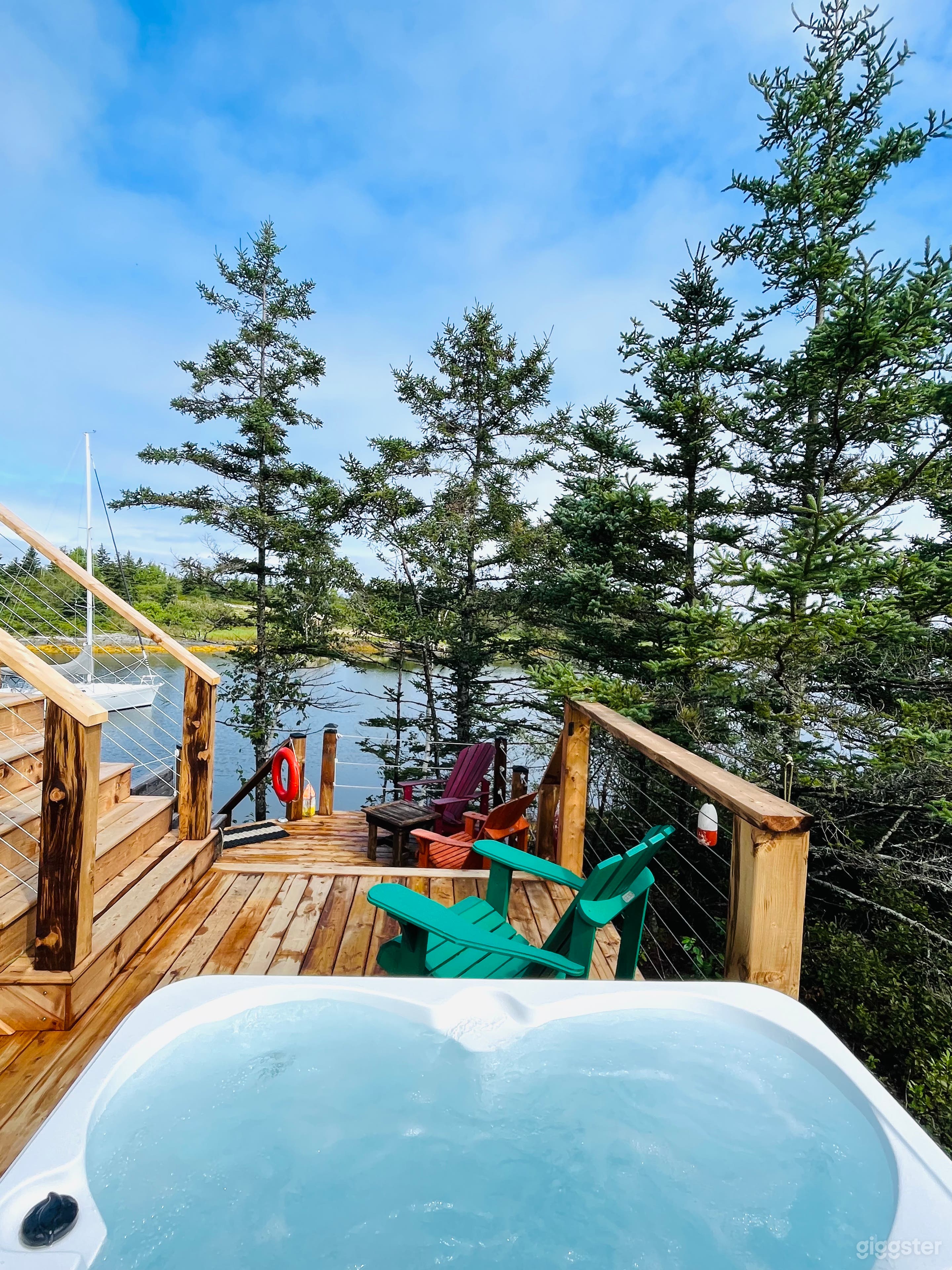 Stunning Seaside Pearl  Photo 1