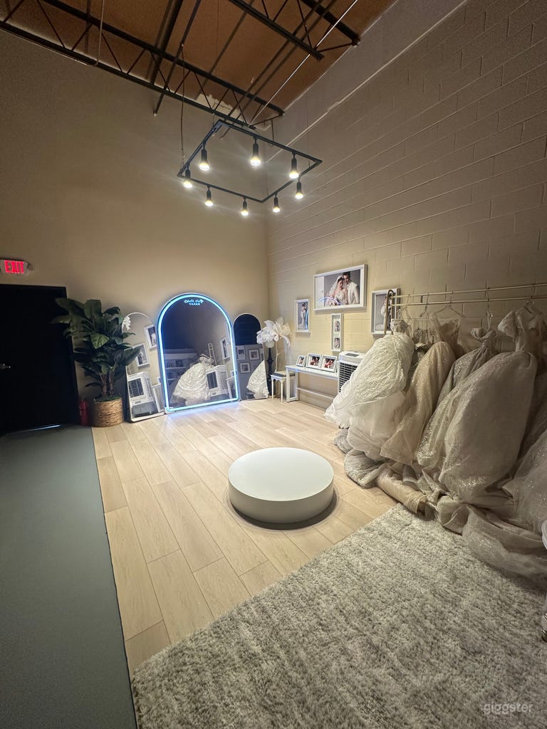  Studio de photographie lumineux et élégant conçu pour la créativité 