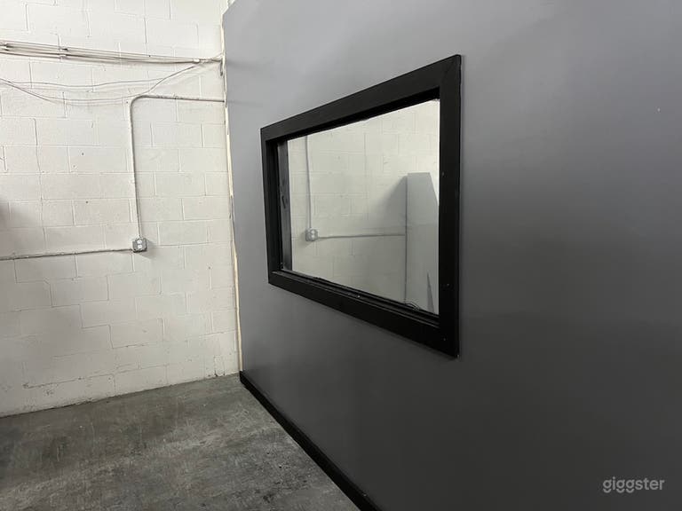  Interrogation room set in Atlanta 