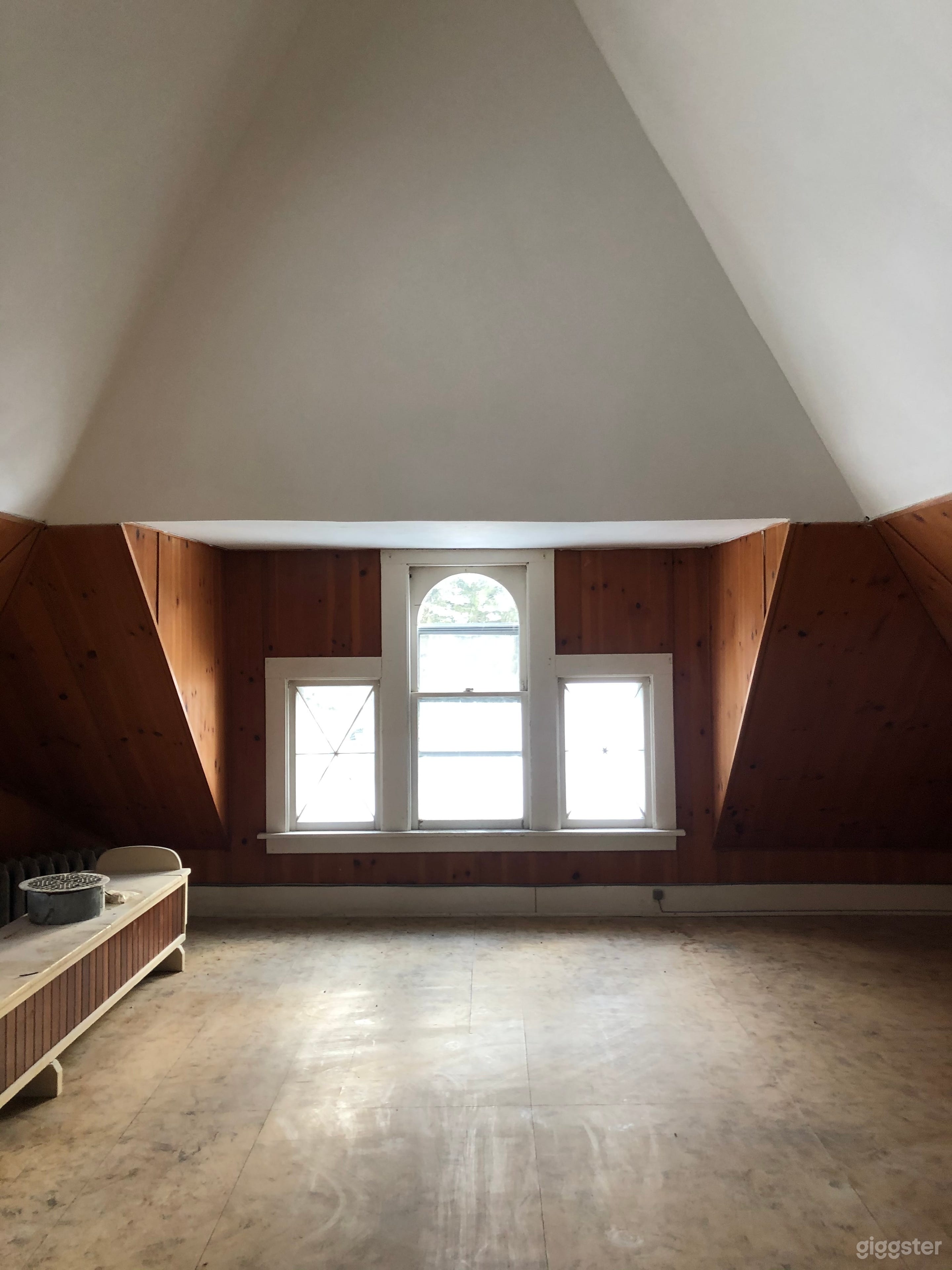 1884 Historic Victorian Catskills Venue Photo 4