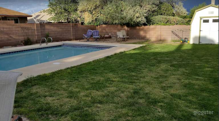  Beautiful House with Large Salt Water Pool 