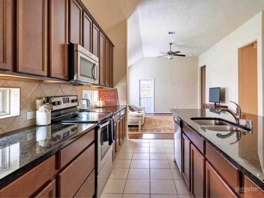 Cozy Ranch Style Home in Katy Photo 4