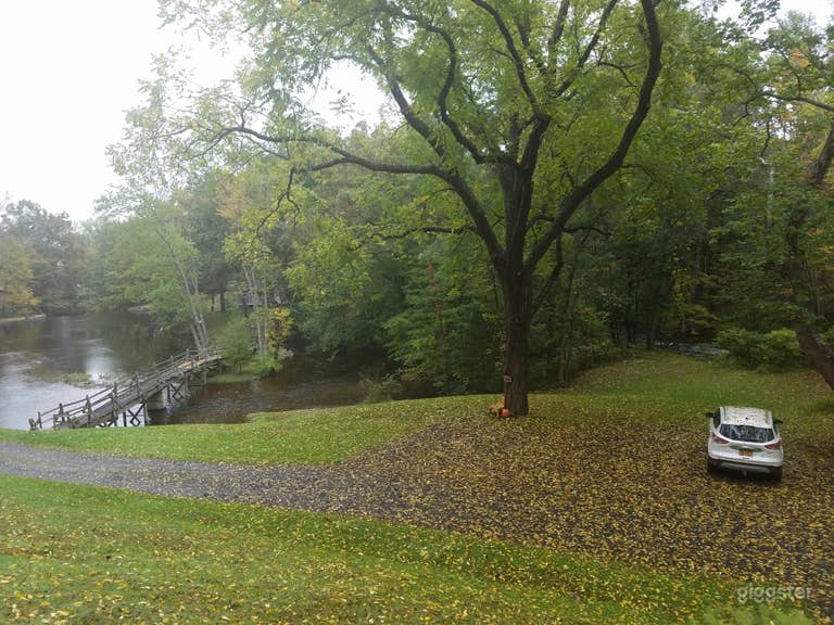  View from front porch. Looking from the house, there is room for parking up to 5/6 cars and vans 
