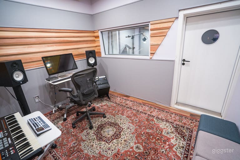  Brewery Recording Studio - Studio B | LA 