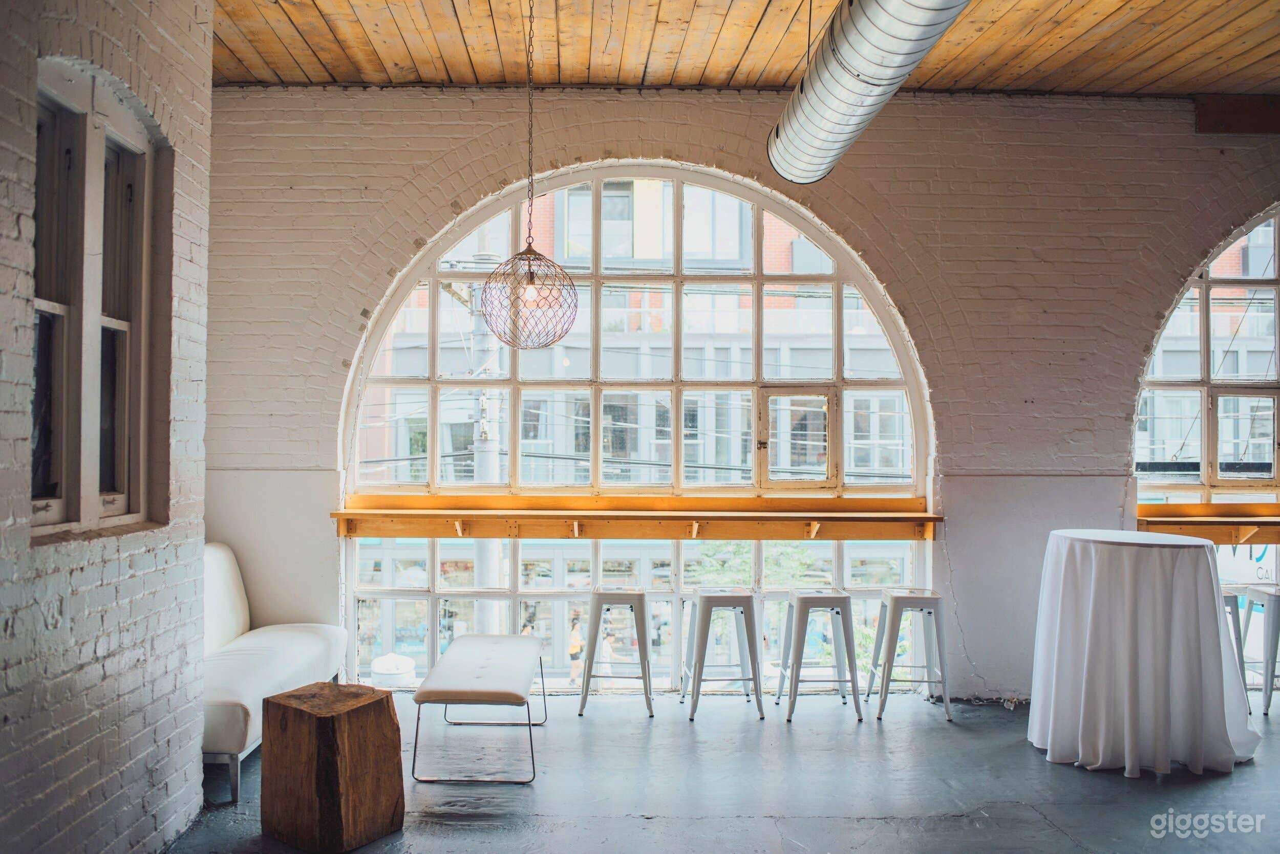 Alluring Art Gallery & Event Space Photo 1