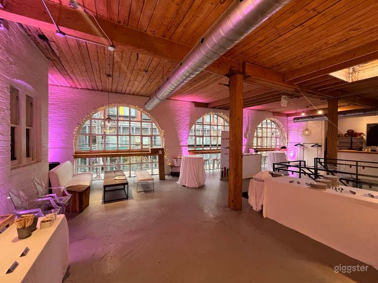  Galería de Arte Atractiva y Espacio para Eventos 