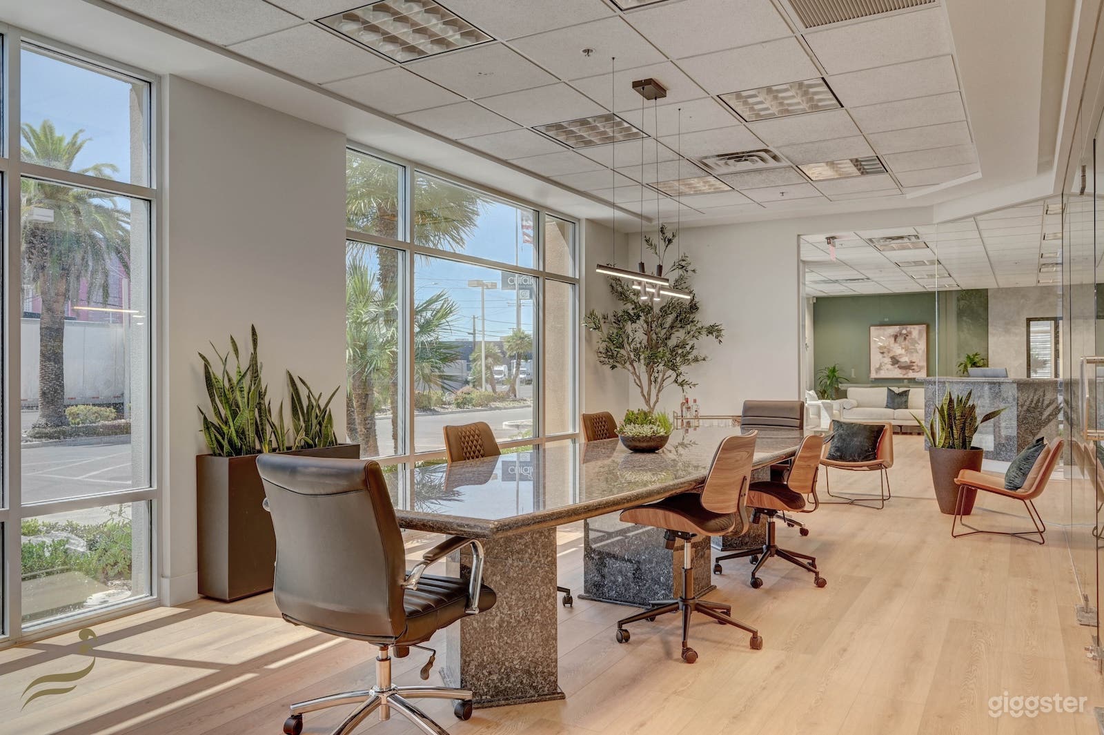 The Henry Glass Meeting Room Photo 2