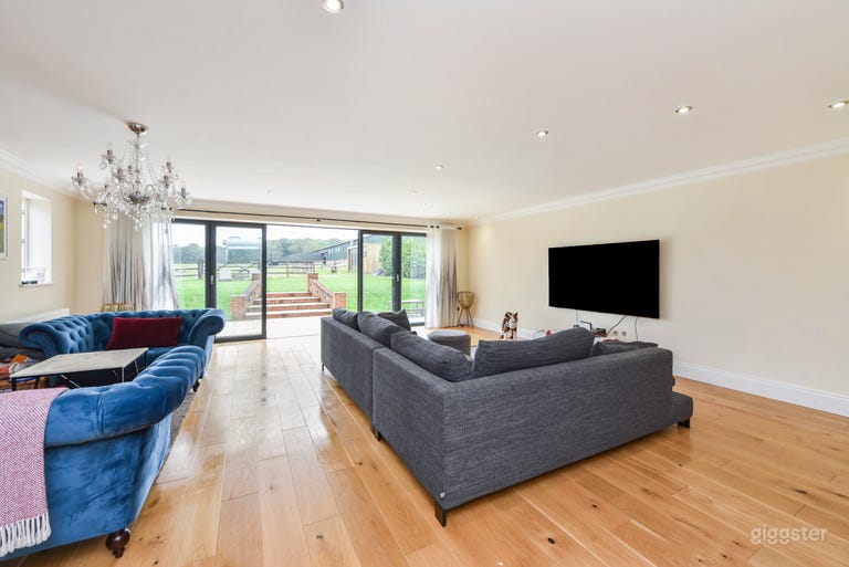  Rural Country Farm - old with a modern twist  