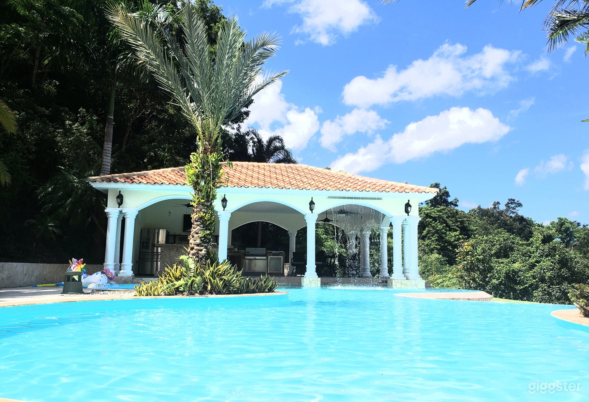 Best Pool in Western Puerto Rico Photo 2
