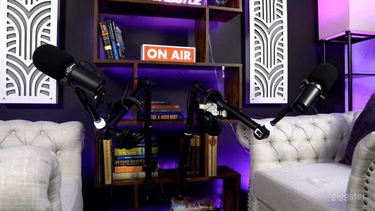  Podcast & Video Studio Miami – Gear + Engineer Inc 