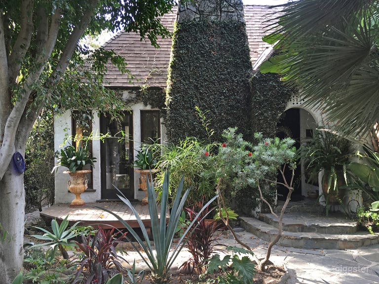  White Walled in English cottage style home 