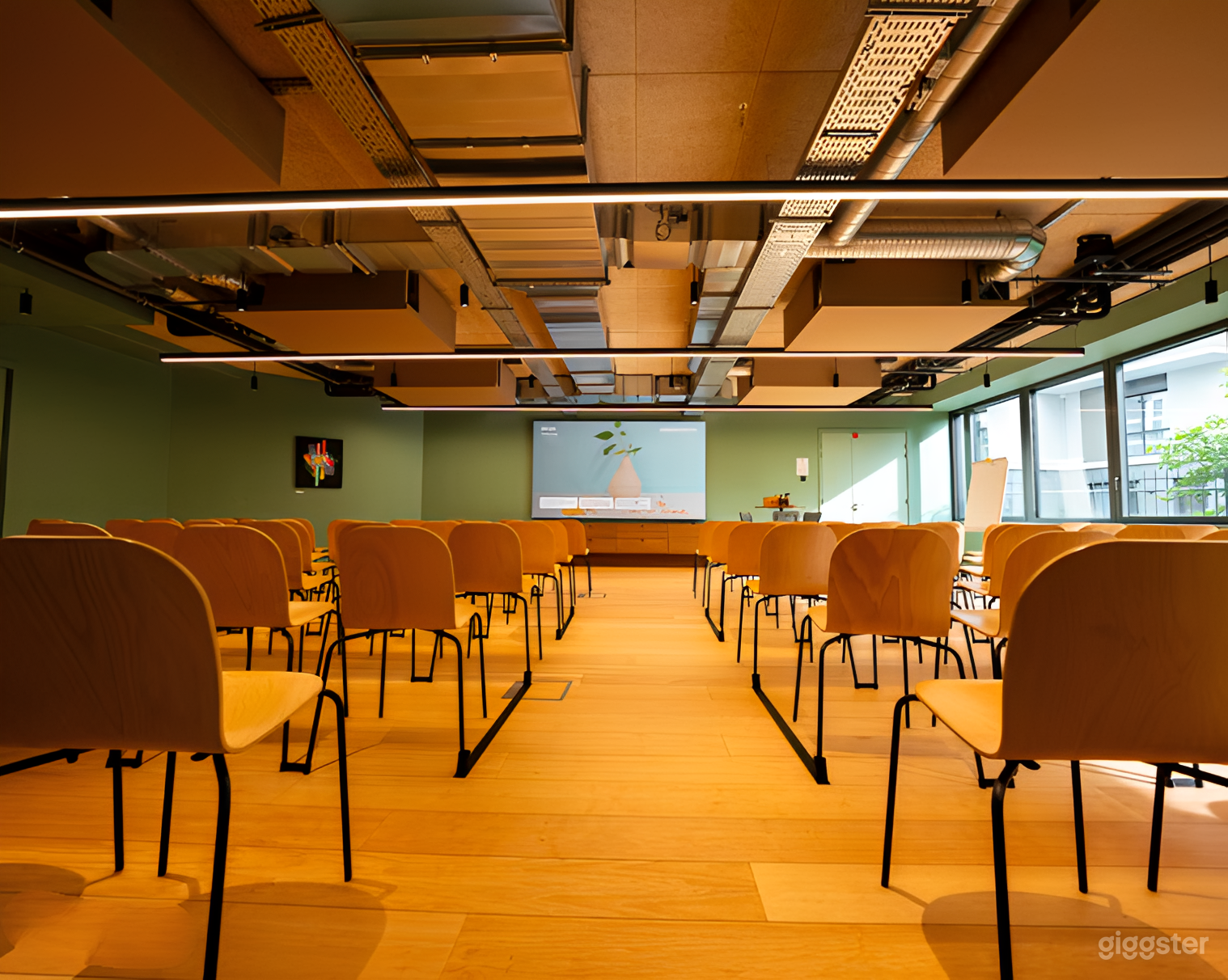Photo de Espace polyvalent pour conférences et formations 4