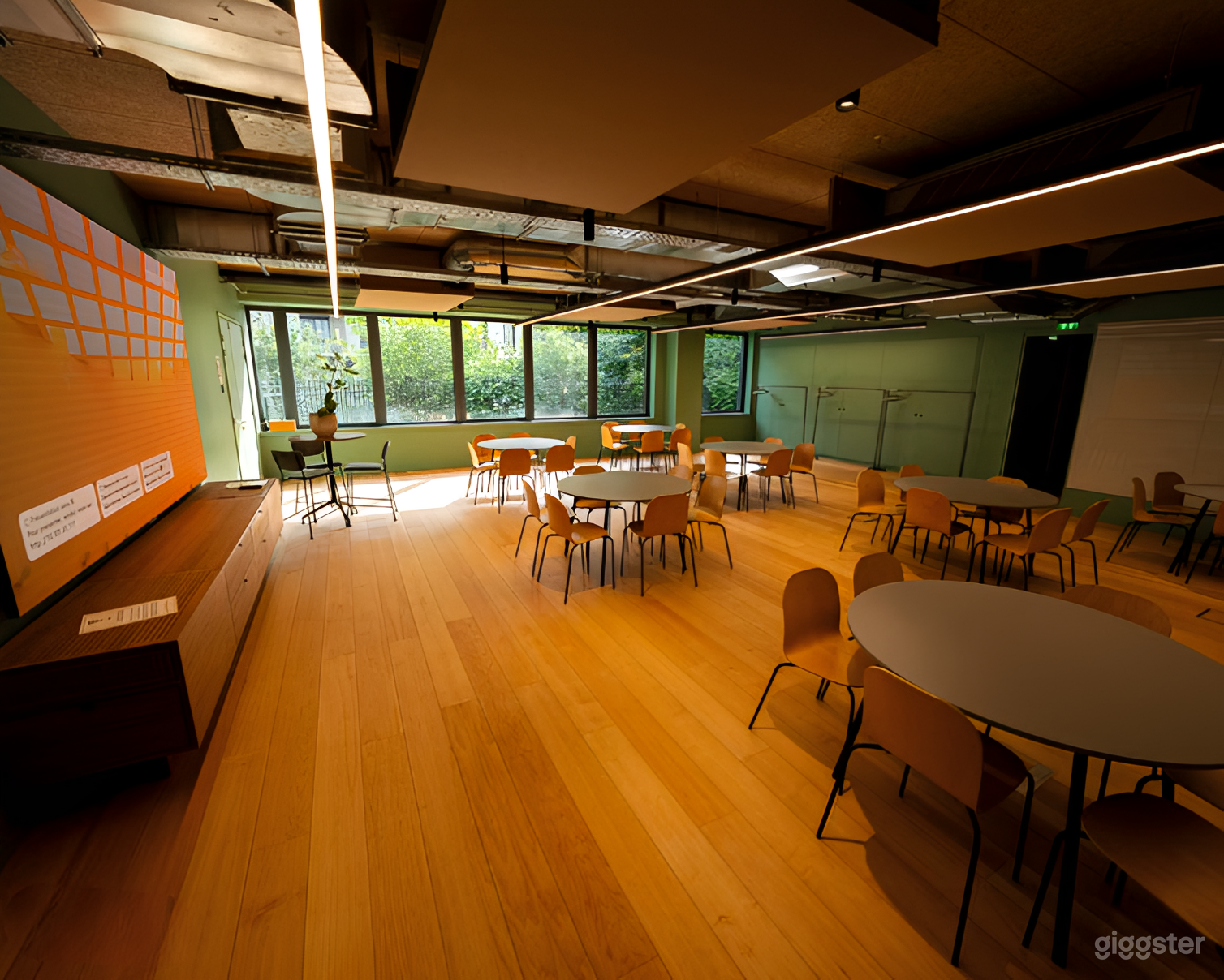 Photo de Espace polyvalent pour conférences et formations 3