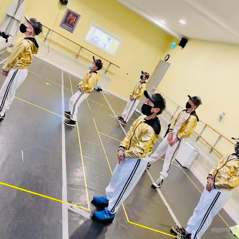  Banana Studio - Warm & Welcoming Dance Studio 3 