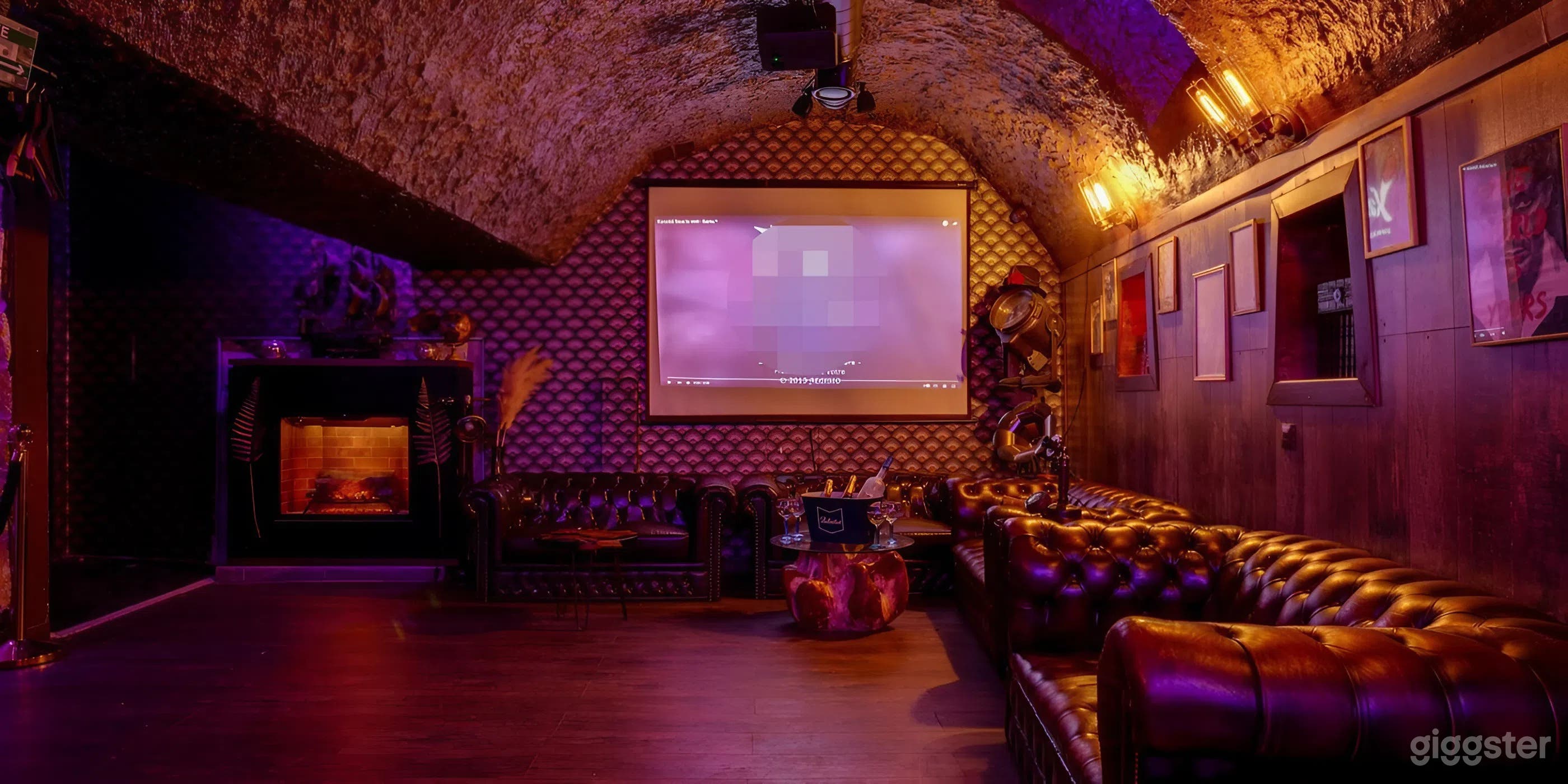 Hidden Speakeasy Bar Under Paris Stone Vaults Photo 3