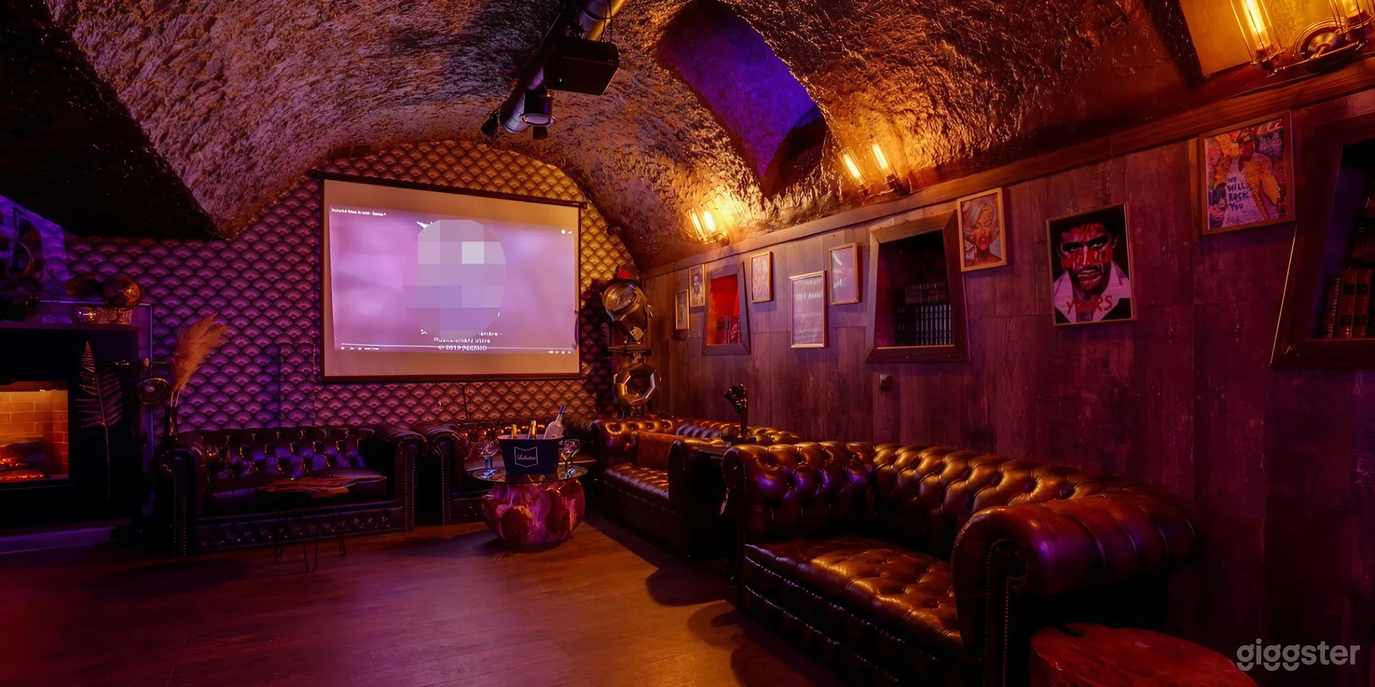 Hidden Speakeasy Bar Under Paris Stone Vaults Photo 4