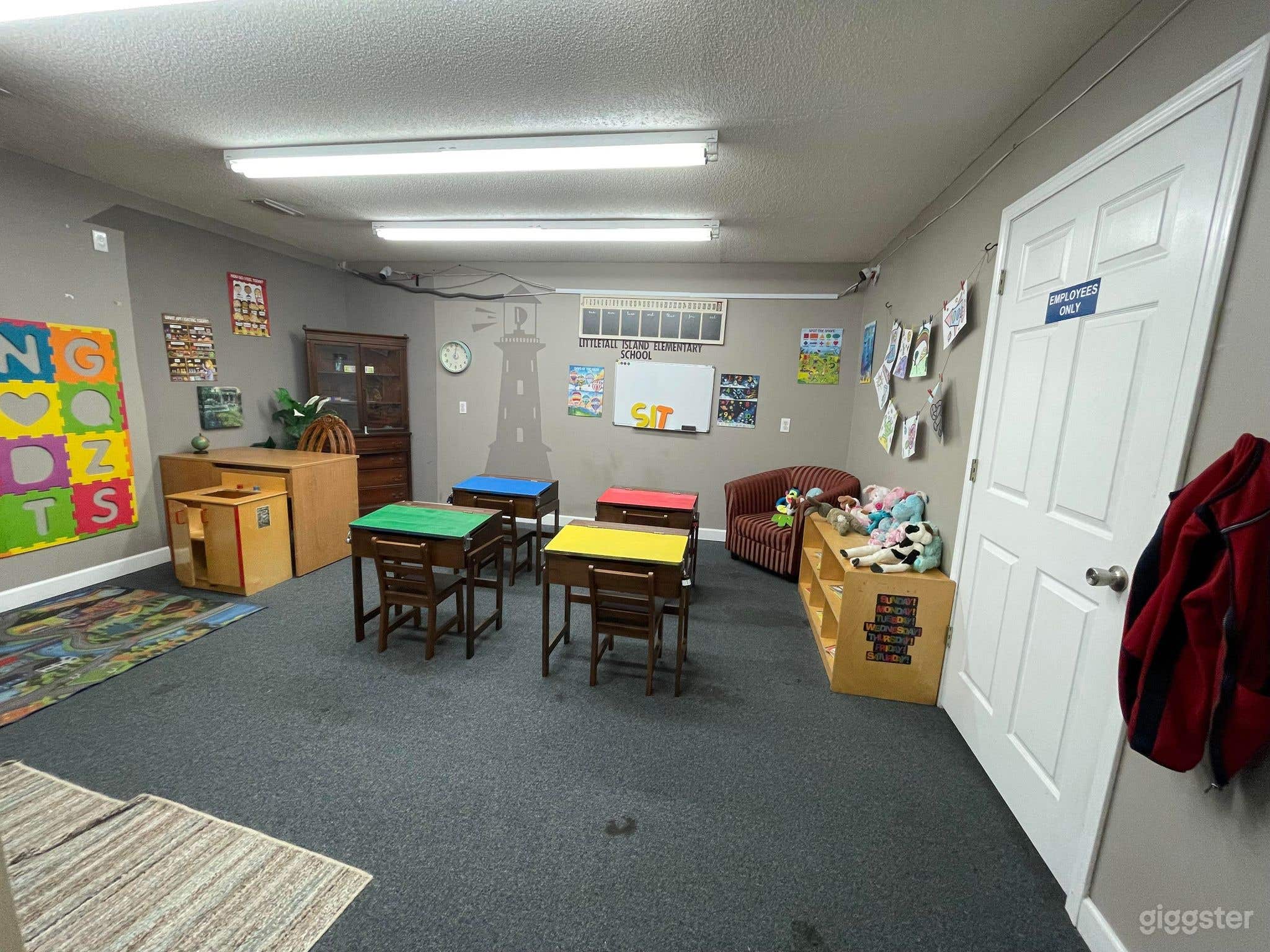 "Classroom" Escape Room Photo 2