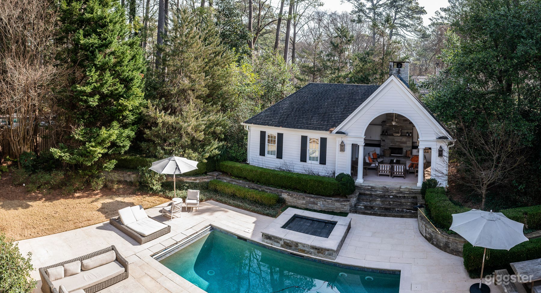 Charming Home In Sought After Morningside Neighborhood Photo 2