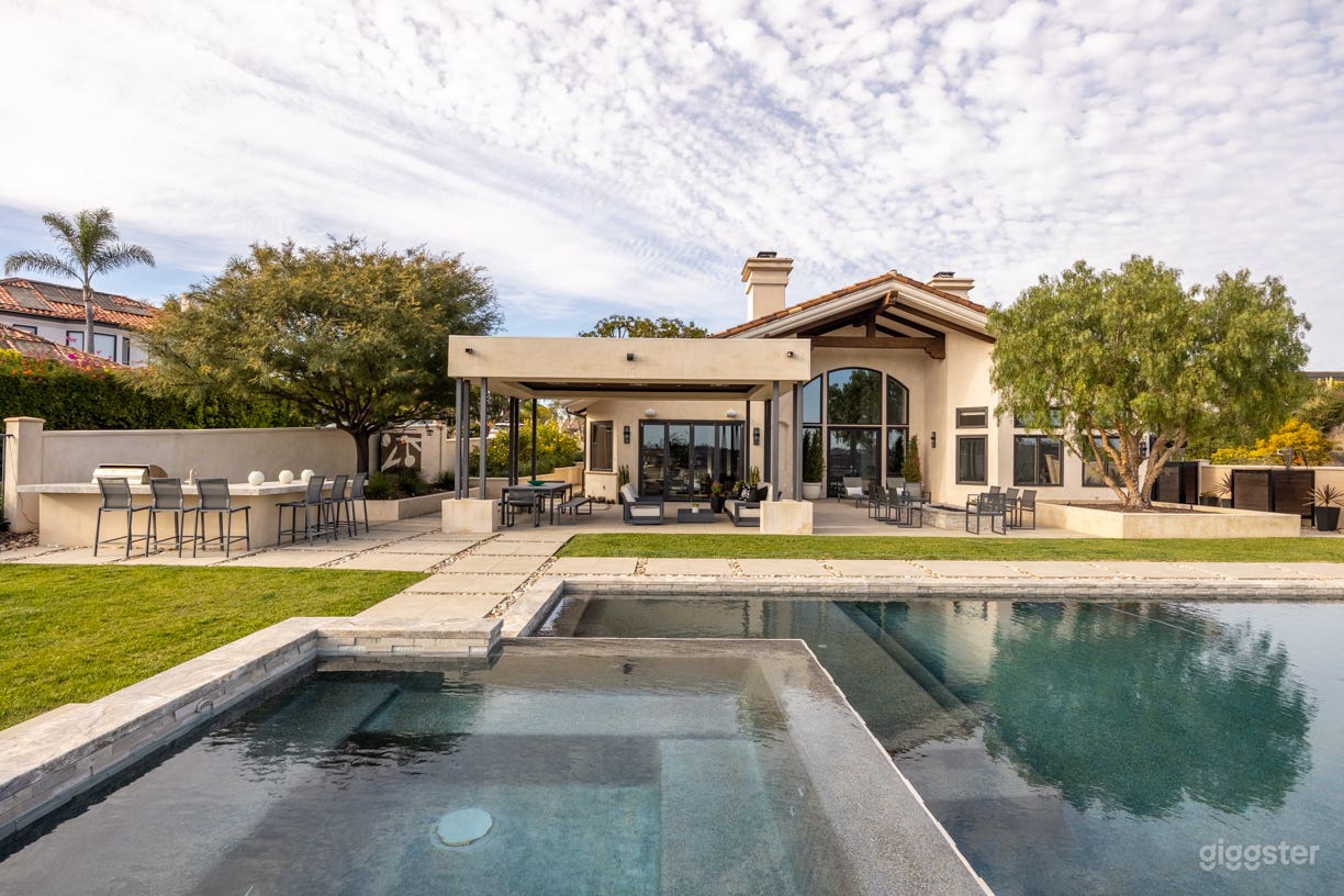  Coastal Contemporary view home in Del Mar, CA Photo 2