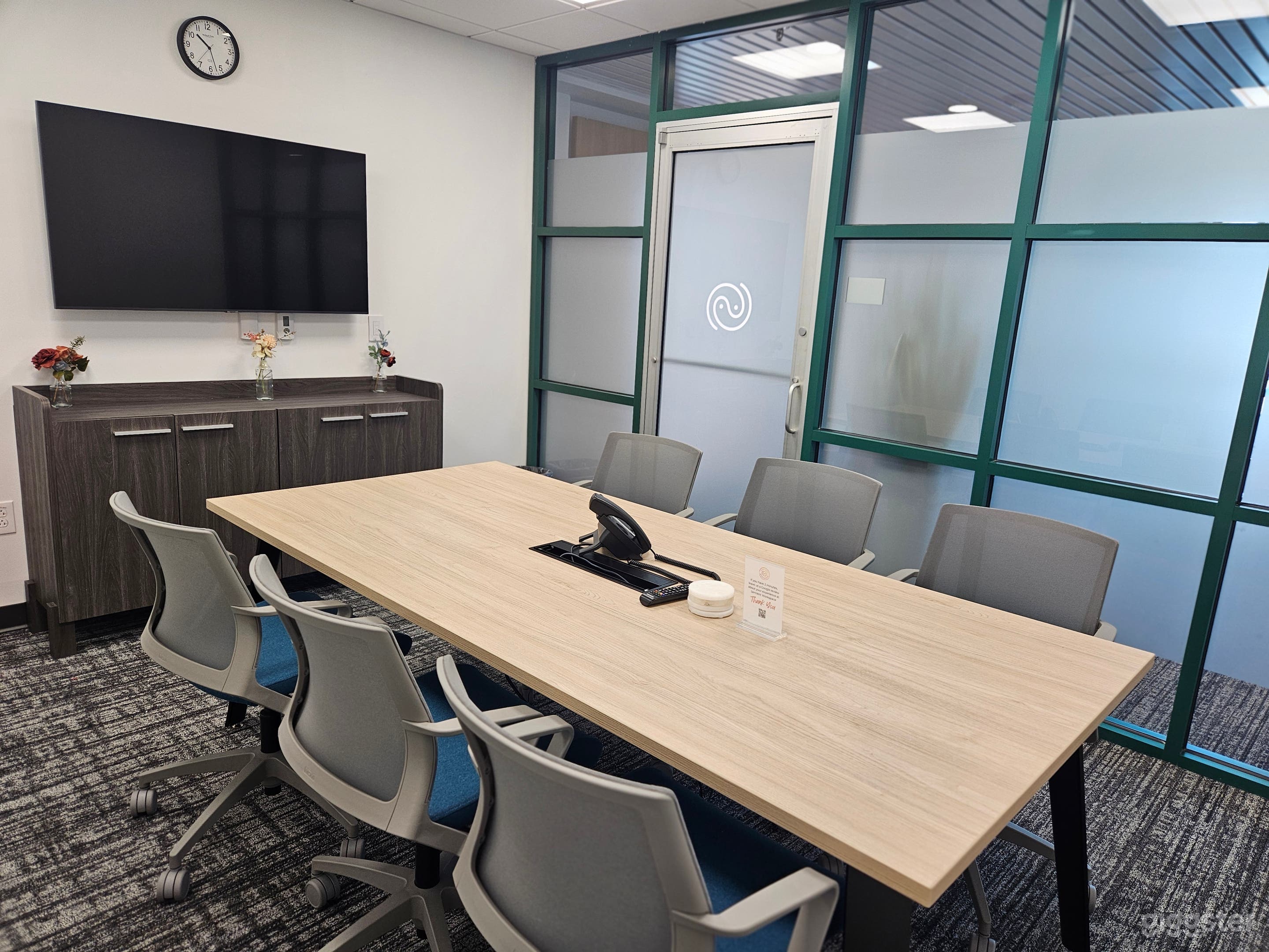 The Nebula Room Photo 4