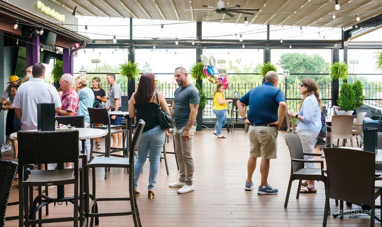  Bright and Open Rooftop  