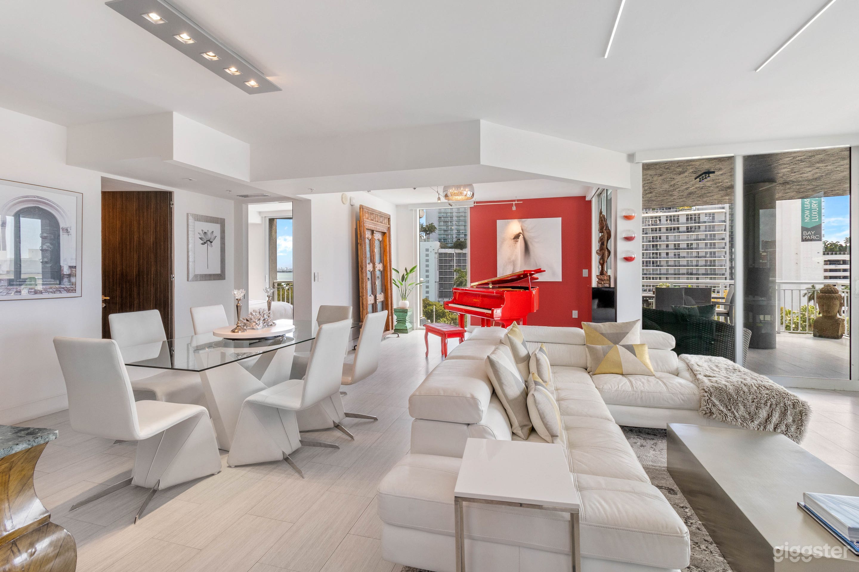 Edgewater Miami Modern Grand Piano Zen Retreat Photo 2