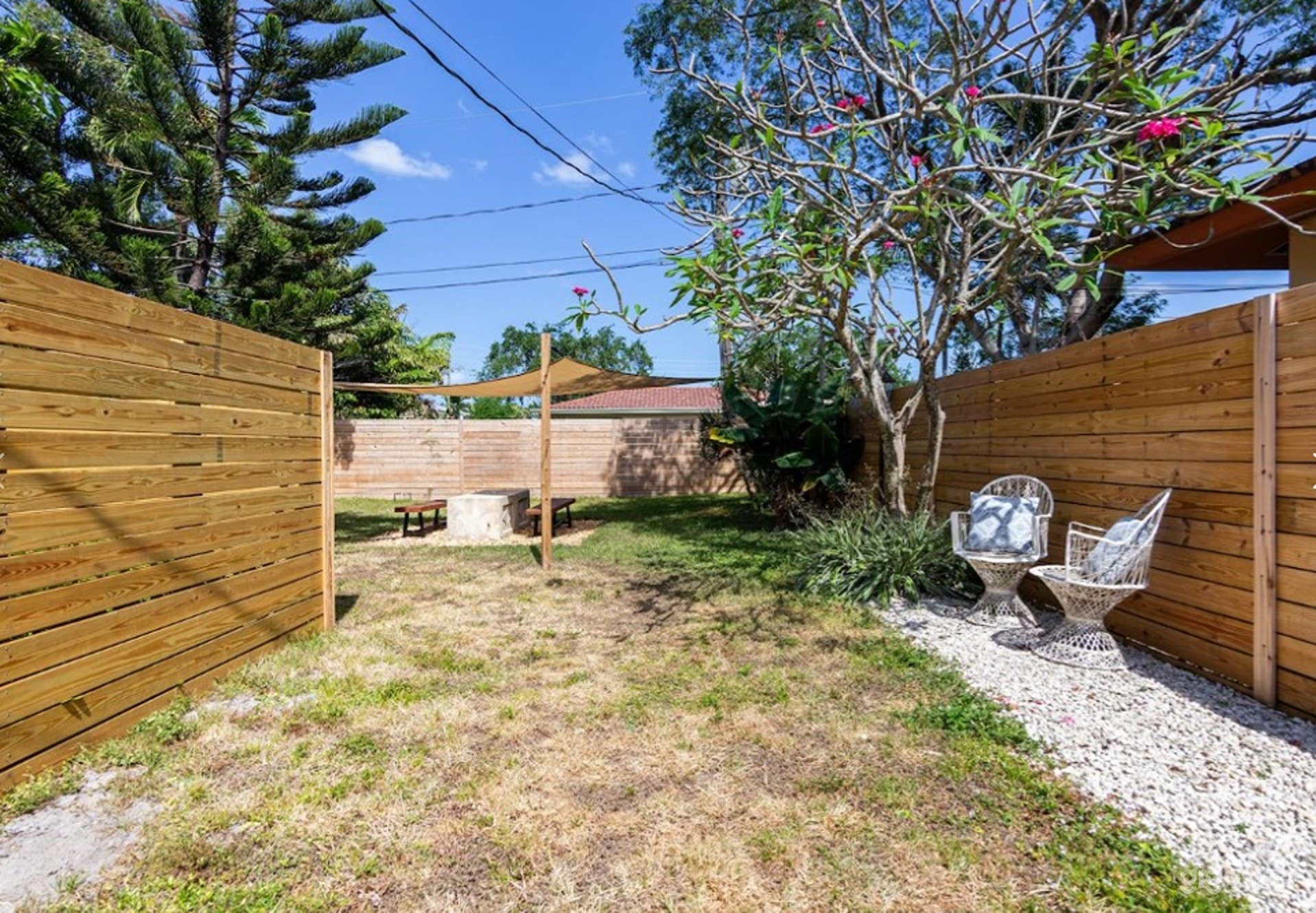 Warm & Inviting Charming Outdoor Photo 1