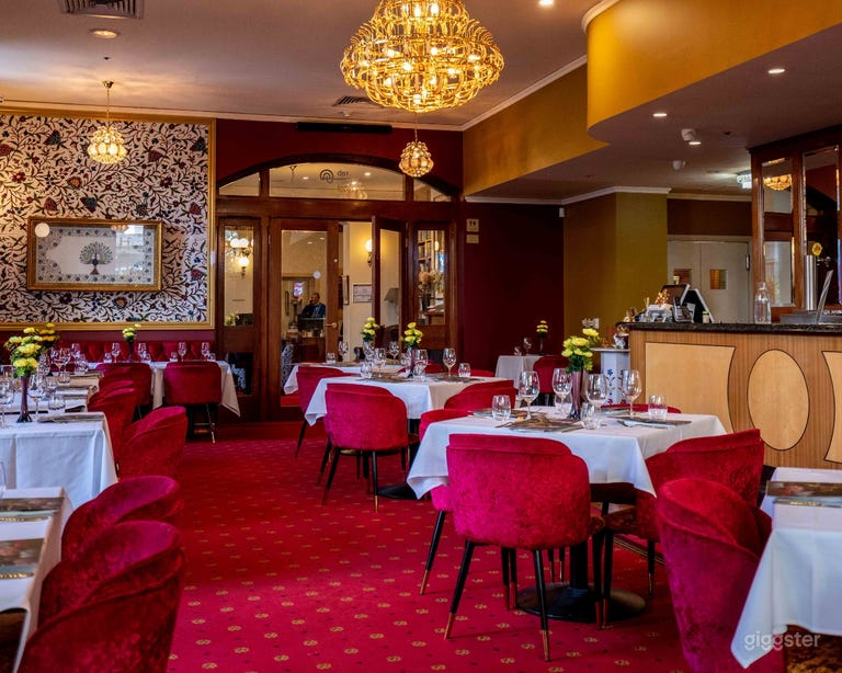  Whole Restaurant Venue 