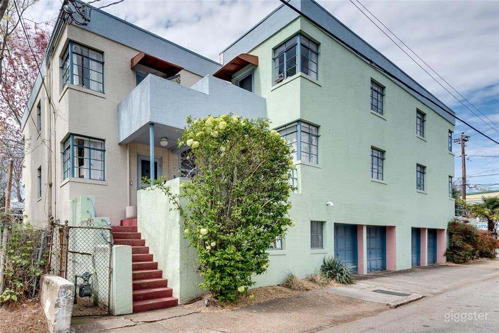 1940s Historic Designer Apartment | O4W | Courtyard Photo 4