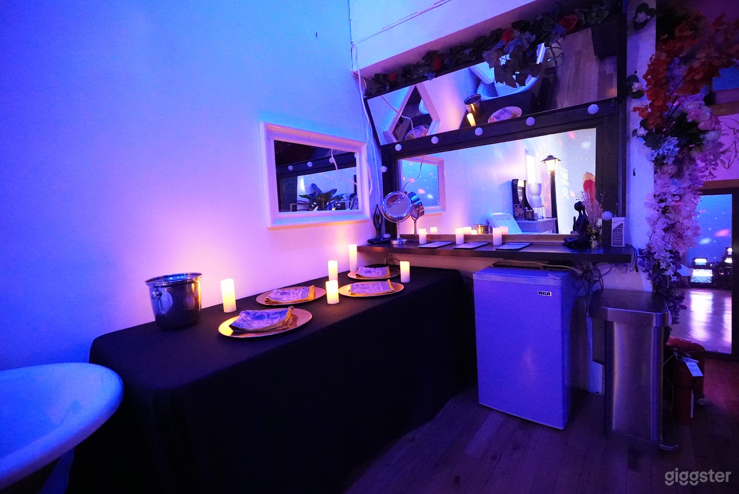 Intimate Event Space w/Karaoke Photo 4