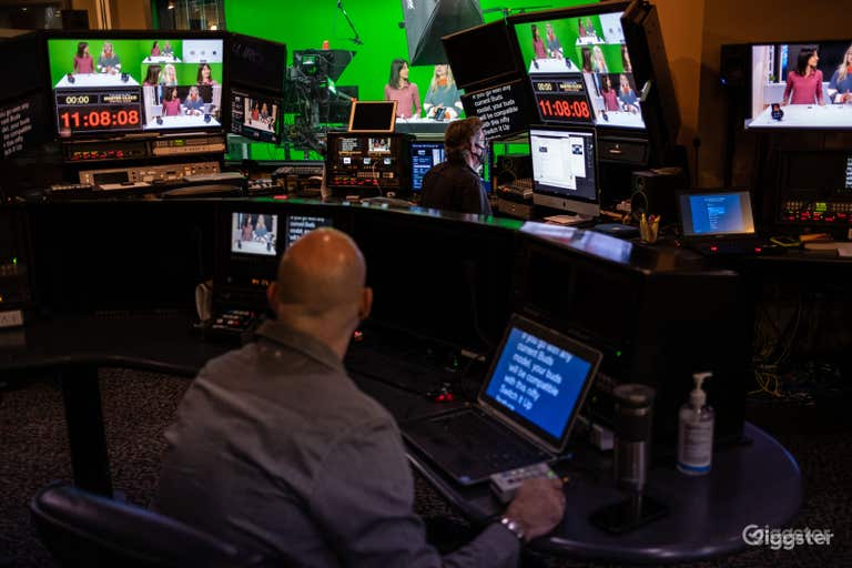  Estudio A: Estudio de pantalla verde y escenario de sonido 