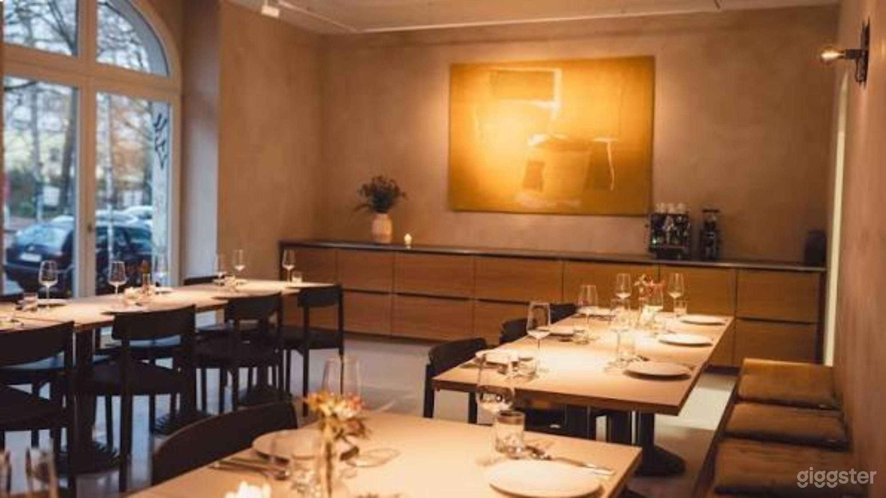 Privater Speiseraum - Deutsche Feinschmeckerküche in Neukölln Foto 2