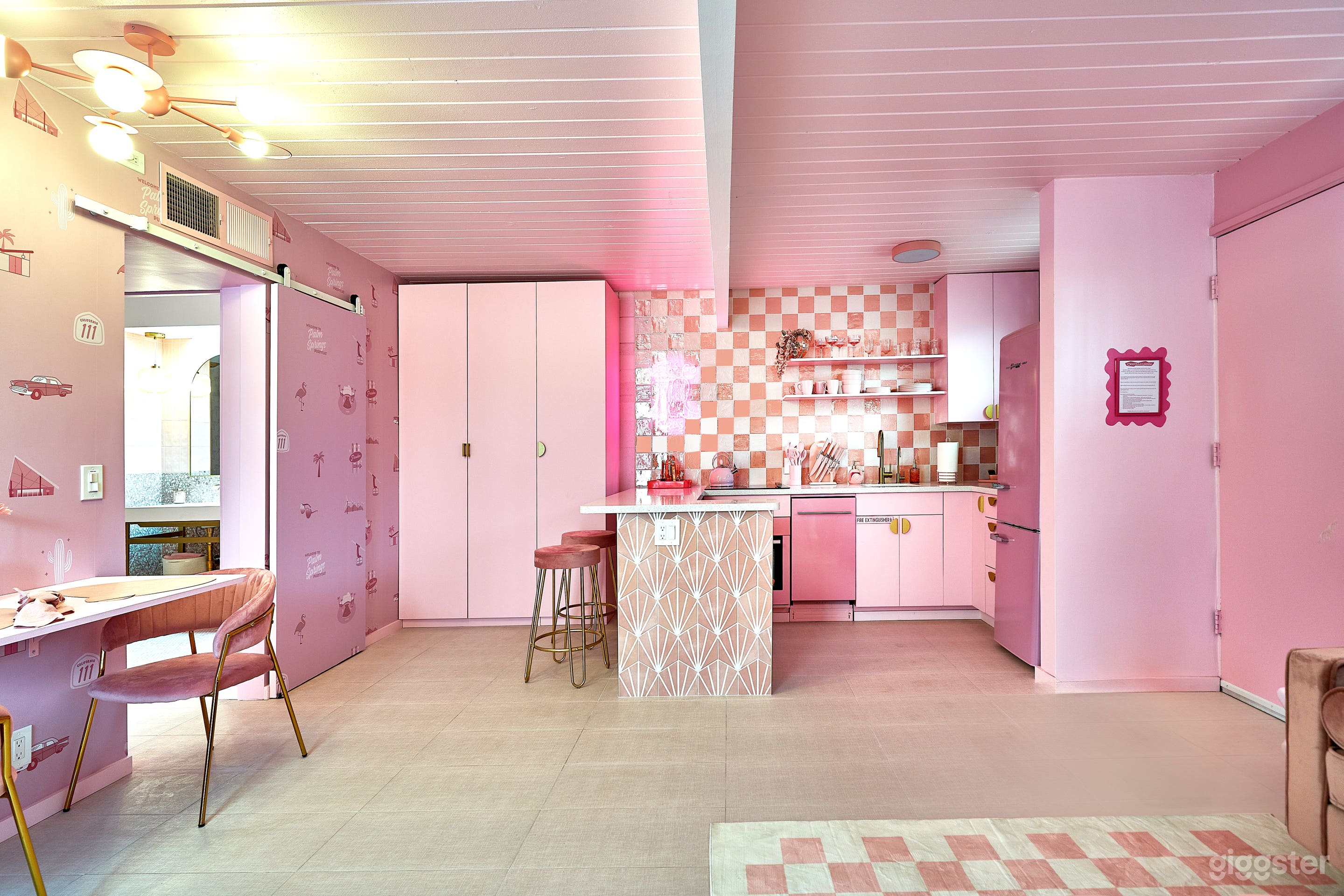 Open floor plan allows for lots of space to move around and to get all the pink angles