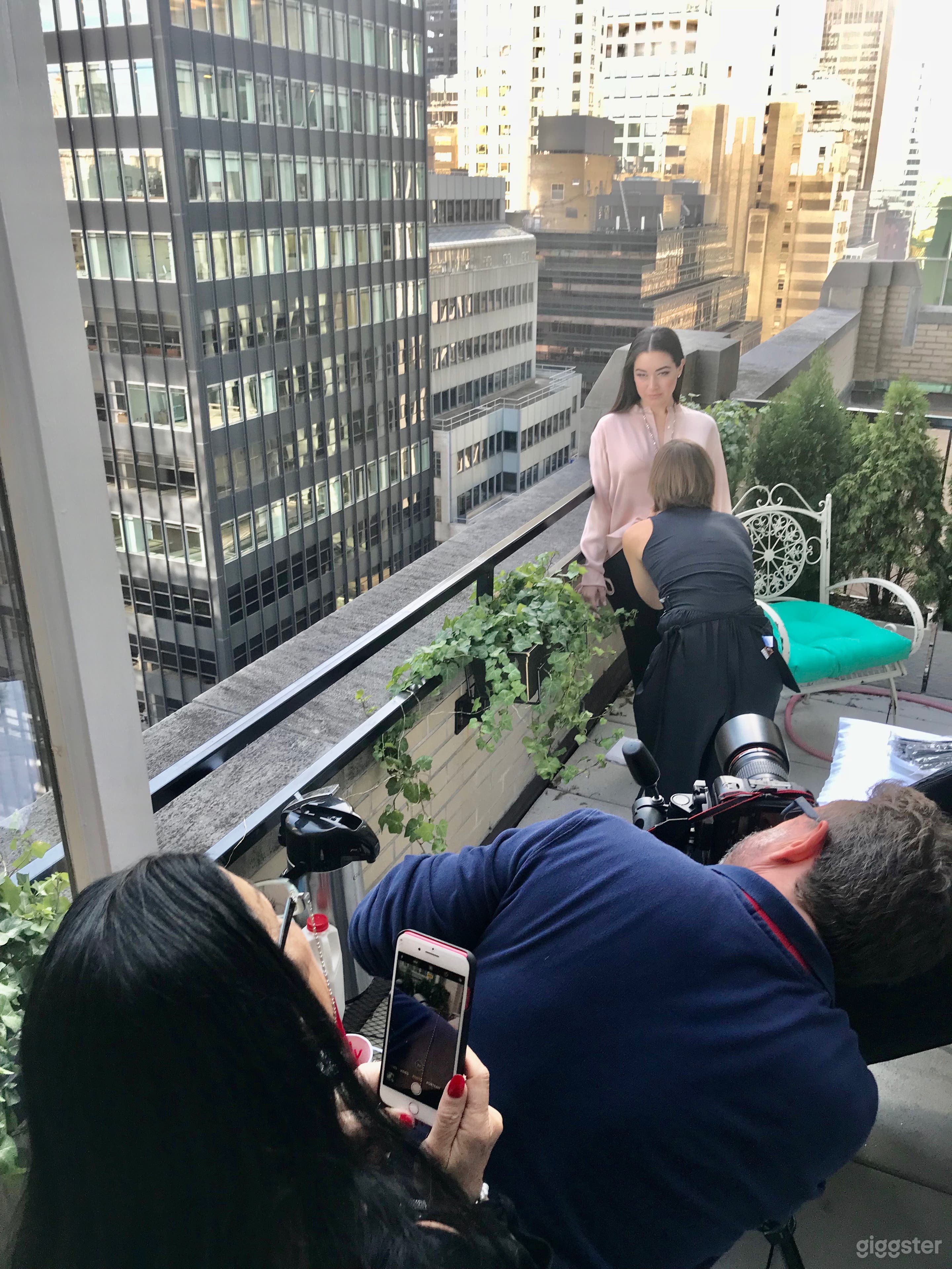 Office Meeting Space with Skyline View Photo 1