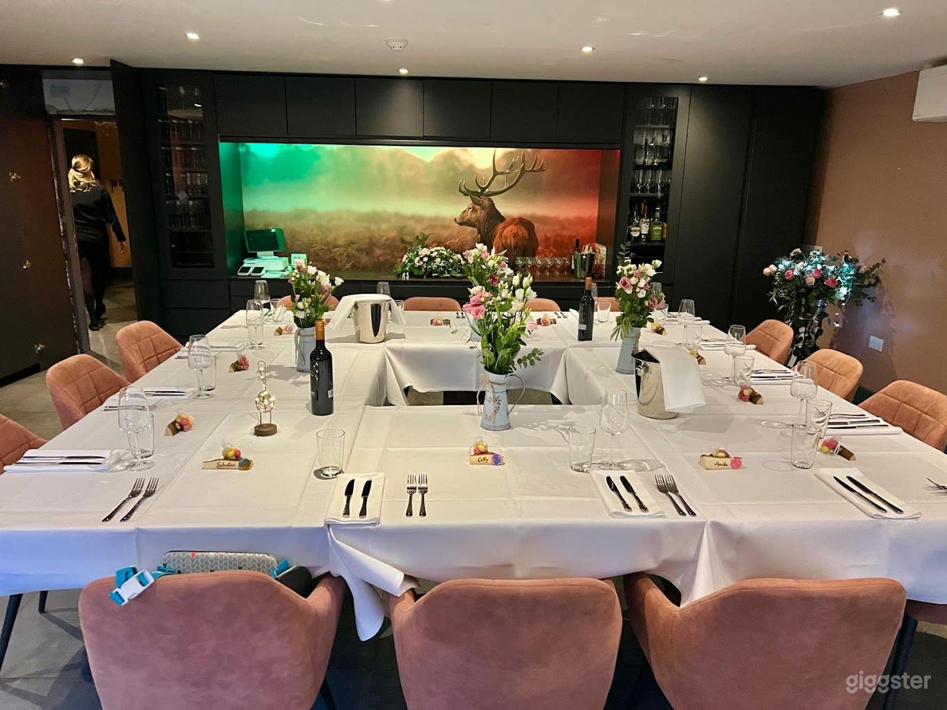 Main Dining Room Photo 3