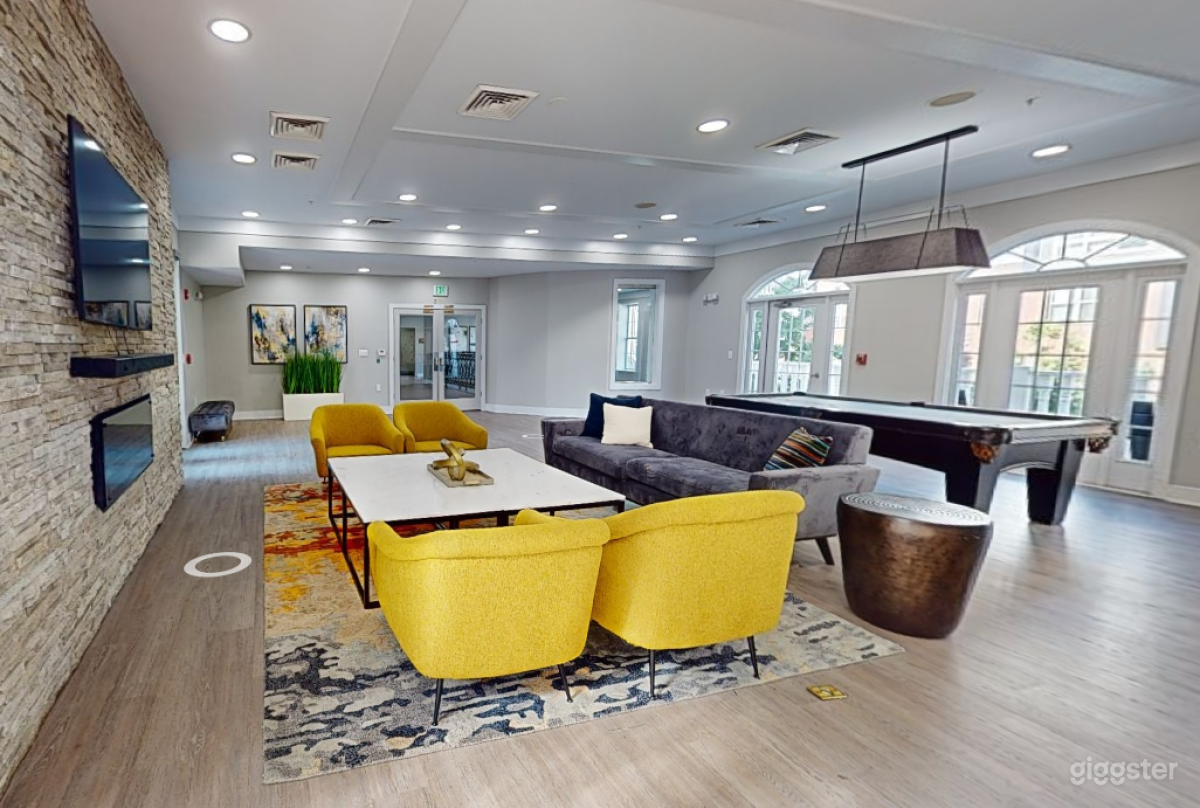 Chic Entertainment Lounge &amp; Patio in Towson Photo 4