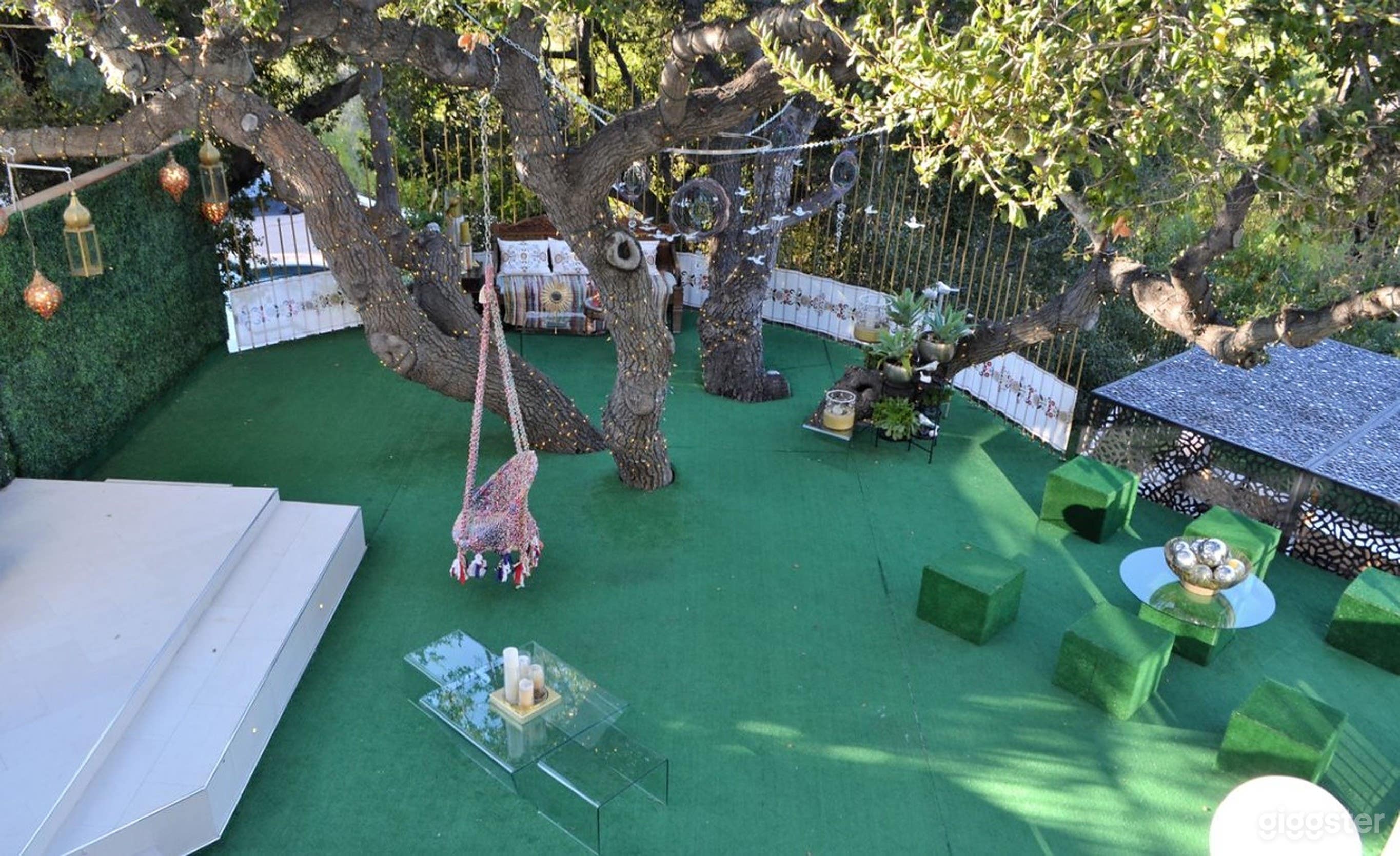  Secluded Outdoor Retreat Photo 1