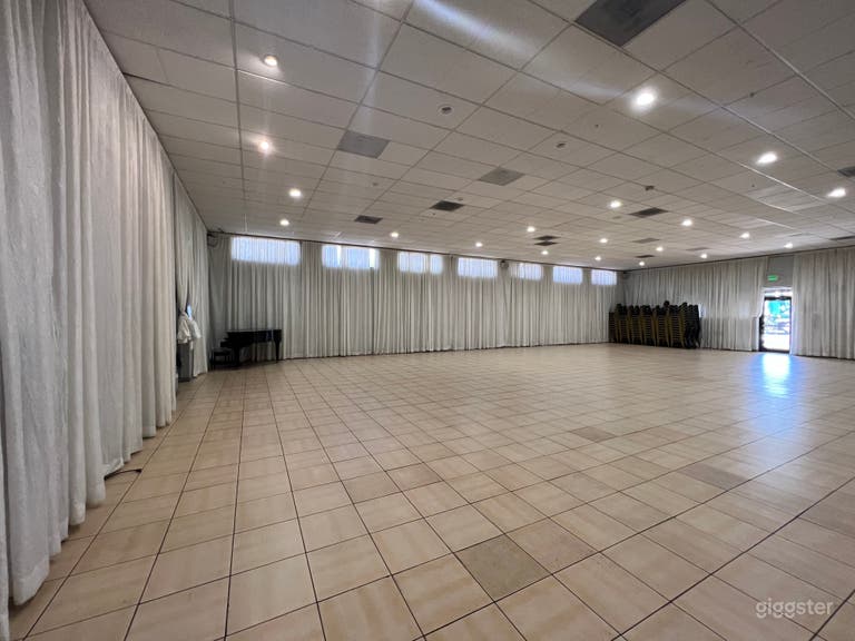  Modern indoor Basketball court + additional facilities 