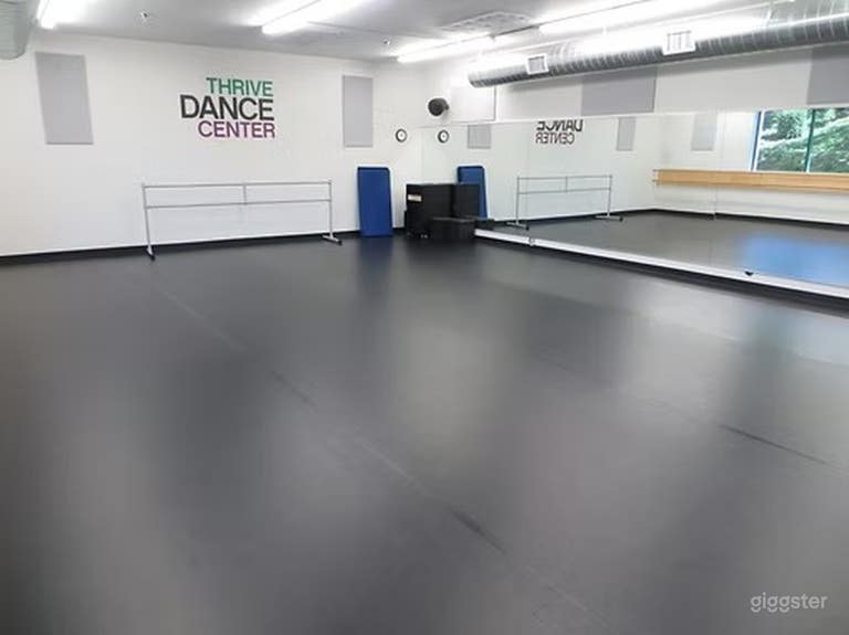  DANCE STUDIO D 912 sq ft 