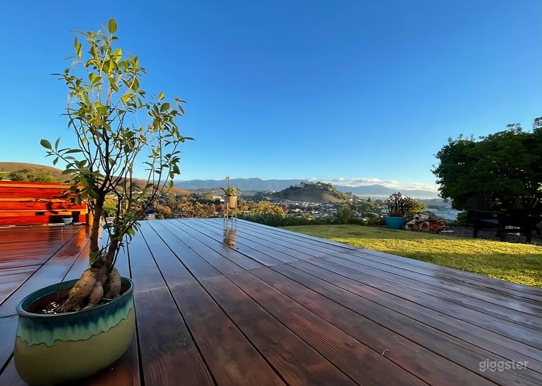  Oasis de jardin avec vues panoramiques et foyer 