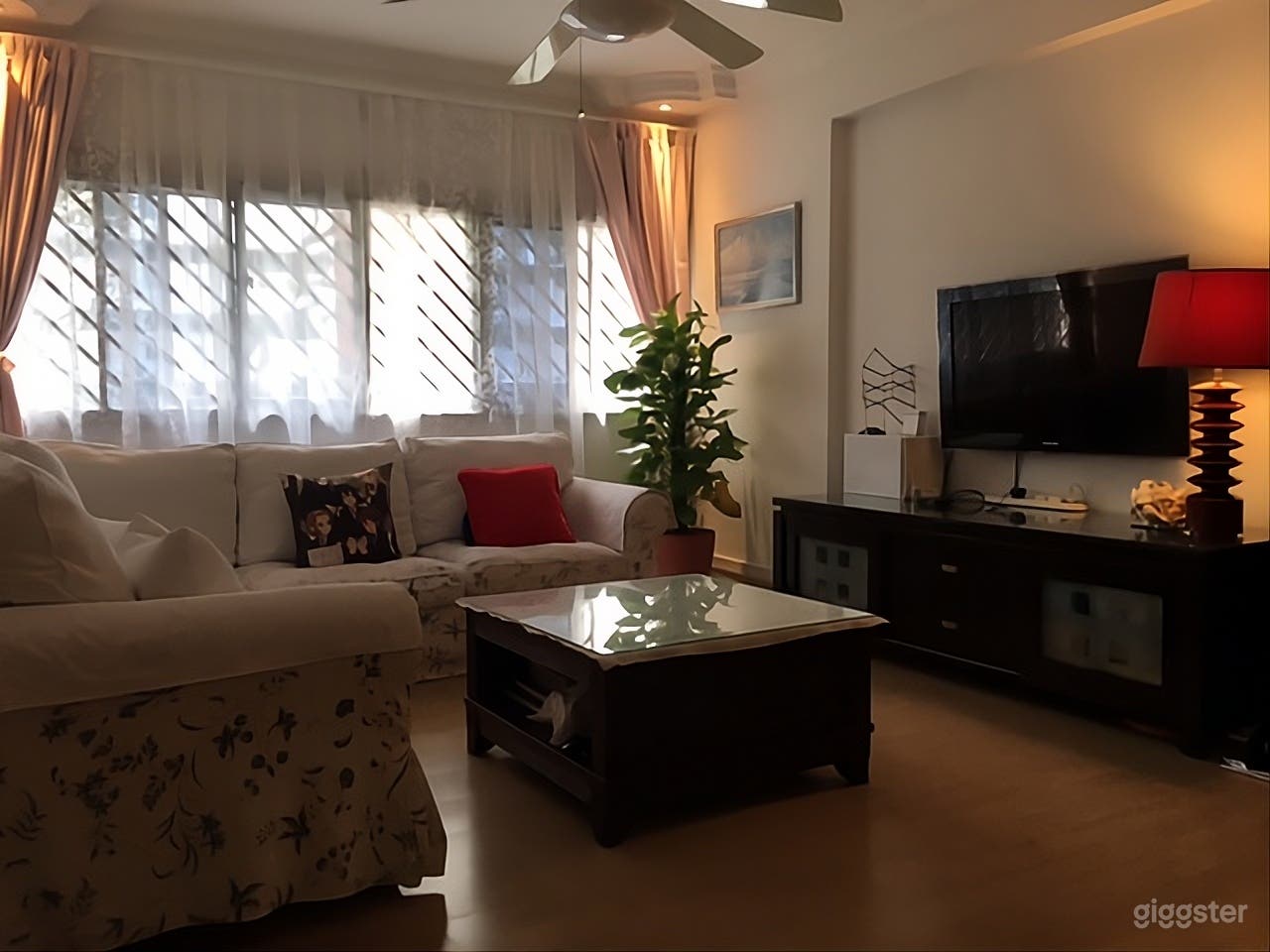 5 Rooms Cozy Flat in Marine Parade Photo 4