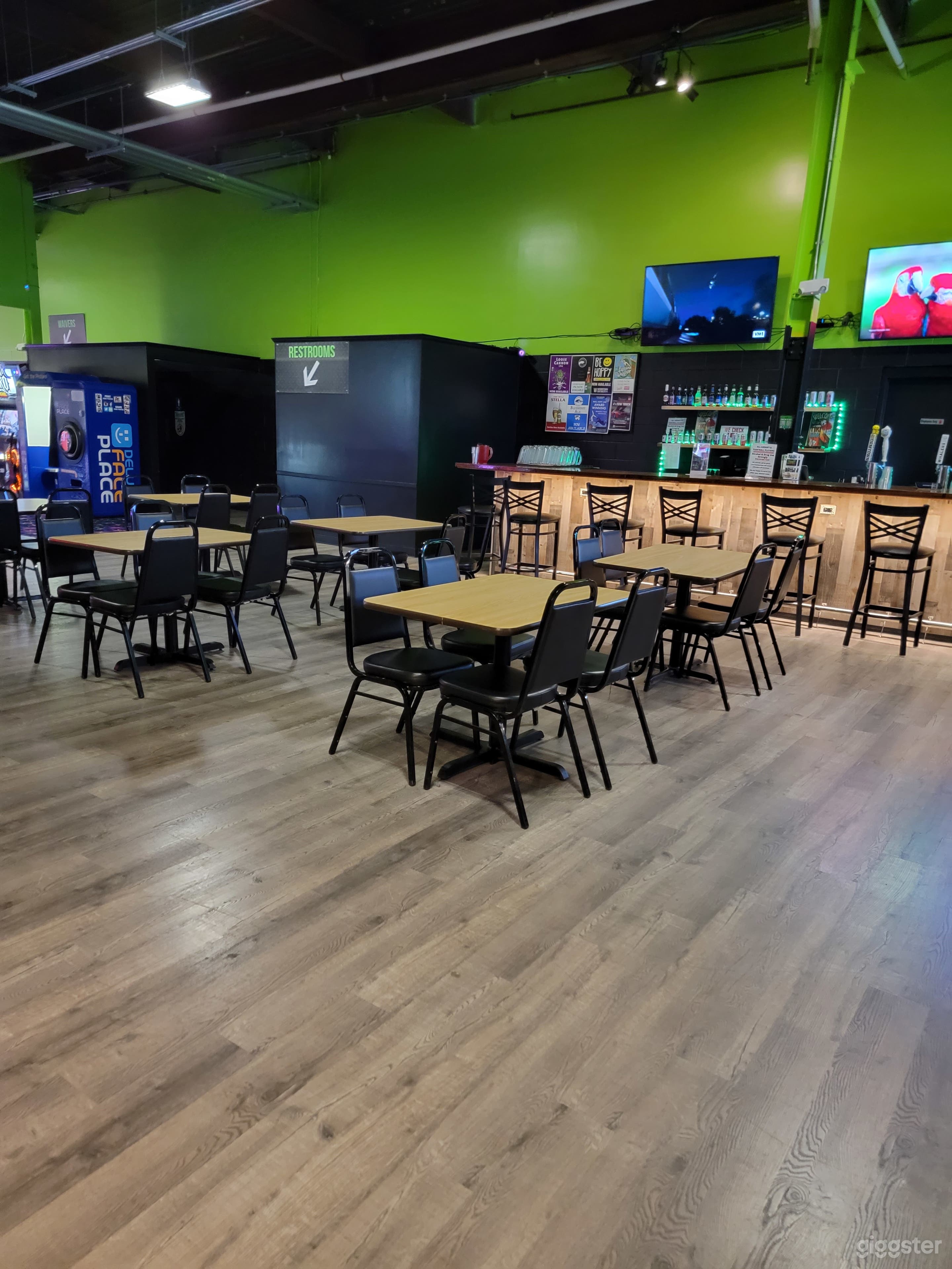 Battle Bar/ Mess Hall Photo 4