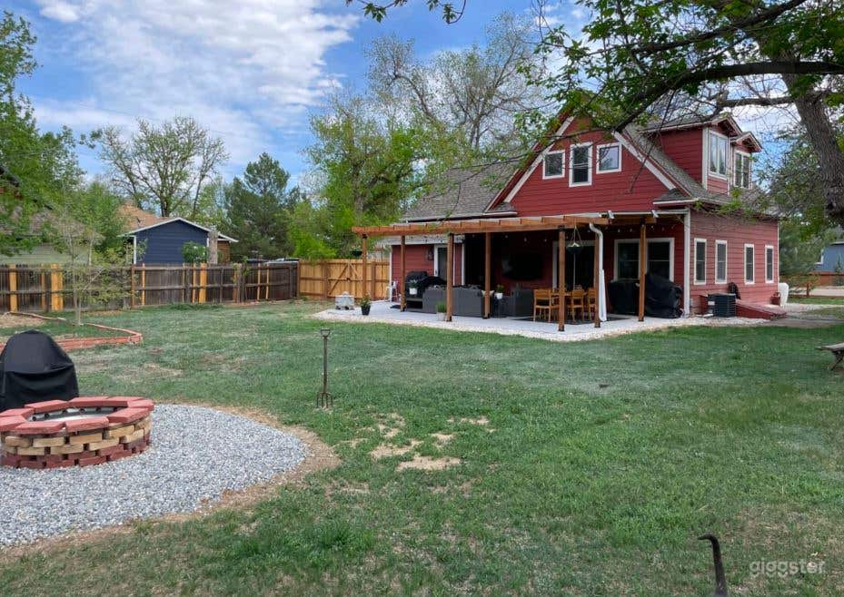 100 Year Old Fascinating Farmhouse in Longmont Photo 1