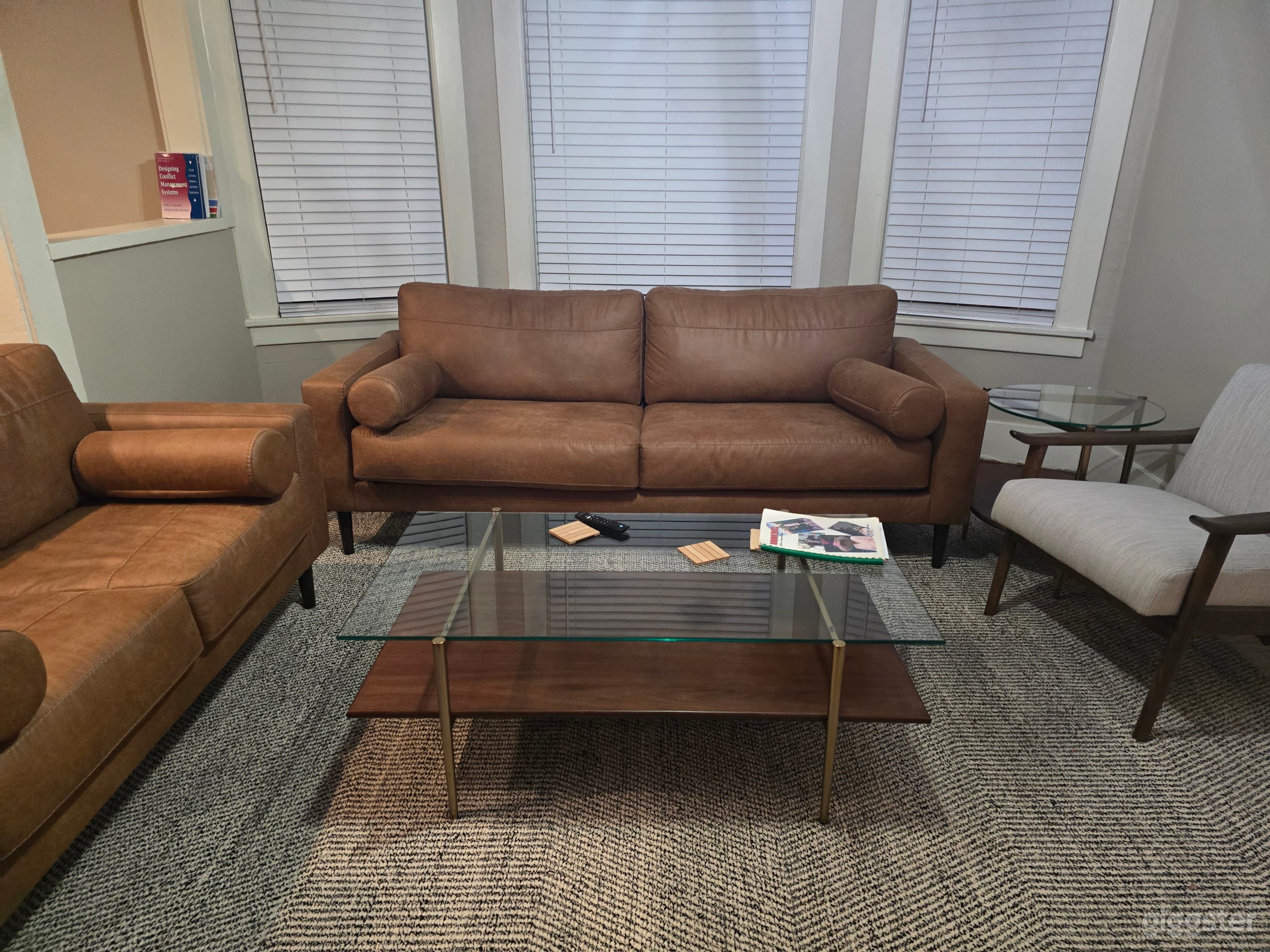 VINTAGE CALIFORNIA CRAFTSMAN BUNGALOW/Podcast, photo, events Photo 4