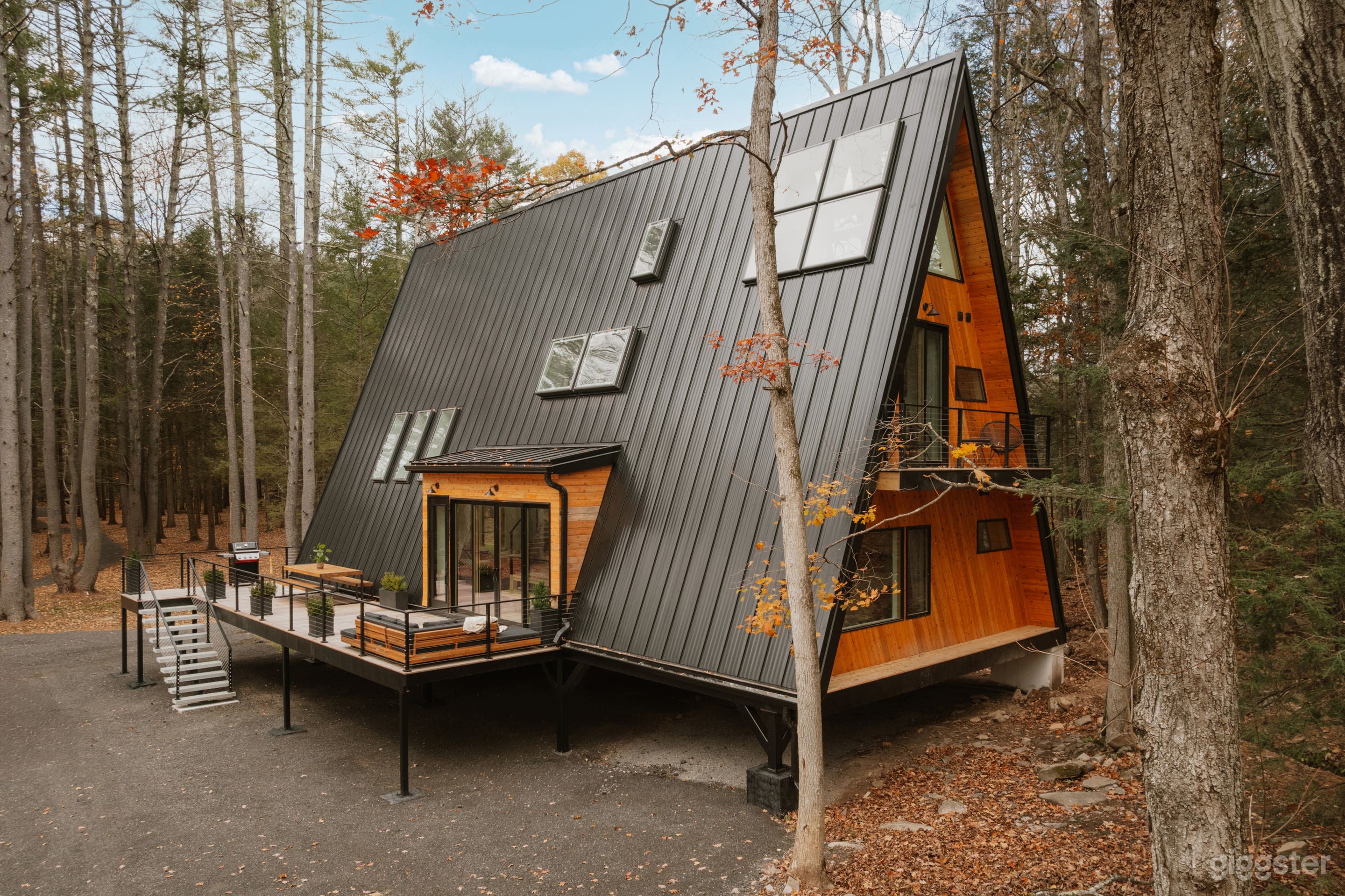 Unique A Frame HOUSE Photo 2