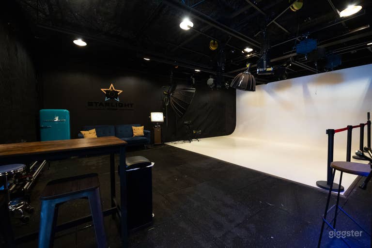  Estudio de Foto/Video/Audio: Equipo Incluido 