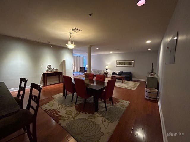  Distinctive Apartment Unit-A 