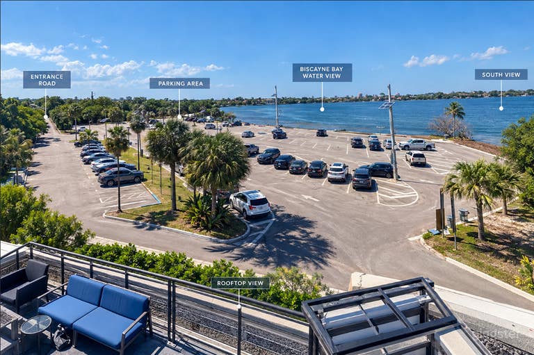  Lote de Estacionamiento Privado Frente al Mar para Cine y Montaje 