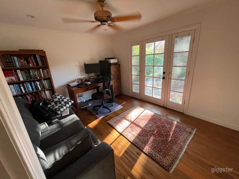  Rustic Ranch Style Home in Calabasas 