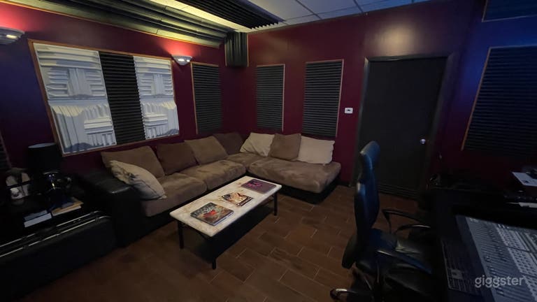  Large Audio Recording Room 